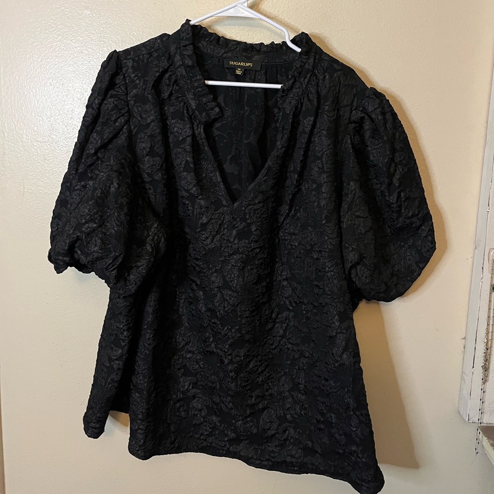 Sugarlips Black Textured Blouse